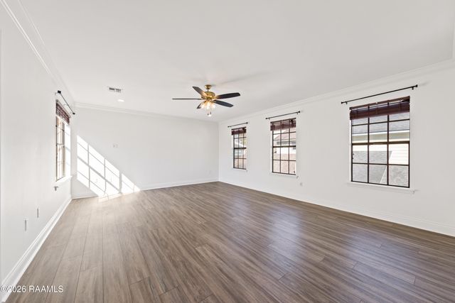 305 Halcott Drive 122, Lafayette, LA 70503