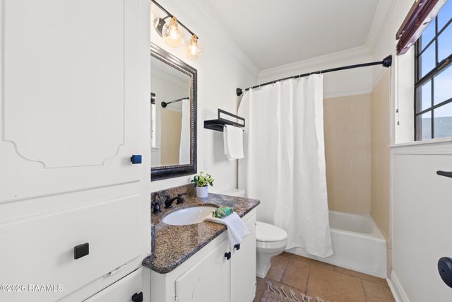 305 Halcott Drive 122, Lafayette, LA 70503