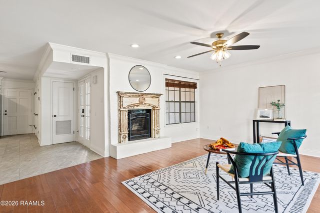 305 Halcott Drive 122, Lafayette, LA 70503