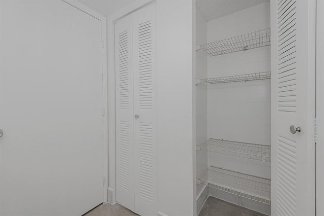 13800 SW 14th Street 211, Pembroke Pines, FL 33027