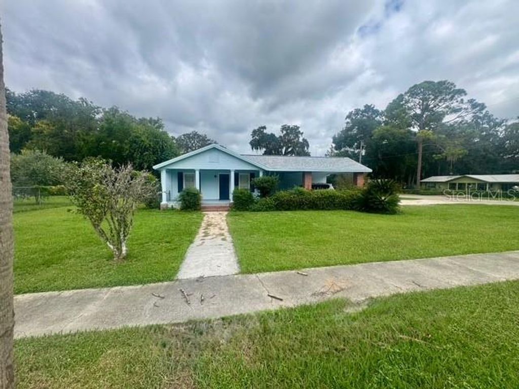 123 SE 1ST STREET, Williston, FL 32696