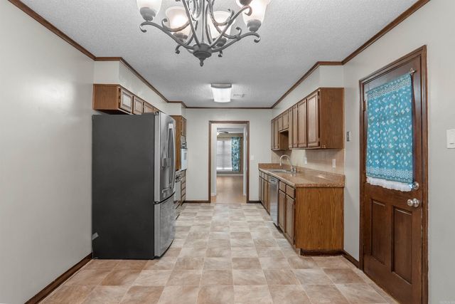 1106 Silver Creek Drive, Sherwood, AR 72120