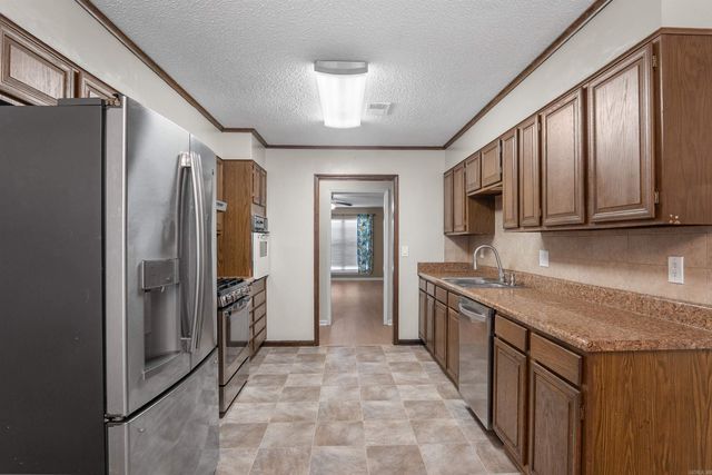 1106 Silver Creek Drive, Sherwood, AR 72120