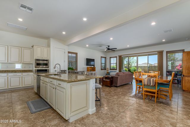 20641 W MINNEZONA Avenue, Buckeye, AZ 85396