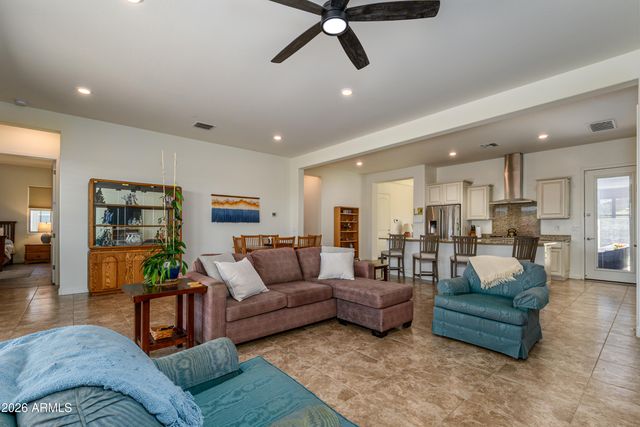 20641 W MINNEZONA Avenue, Buckeye, AZ 85396