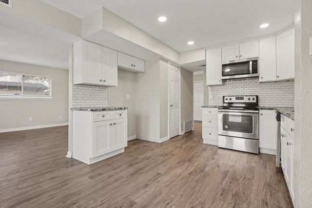 2014 Danley Court, Flower Mound, TX 75028