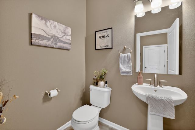 318 W High Road, Norwalk, IA 50211