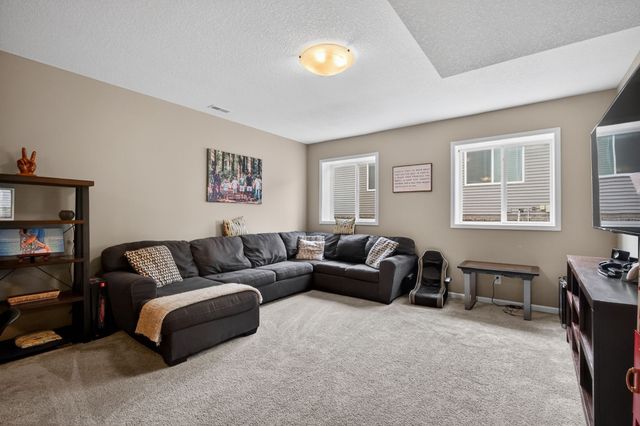 318 W High Road, Norwalk, IA 50211