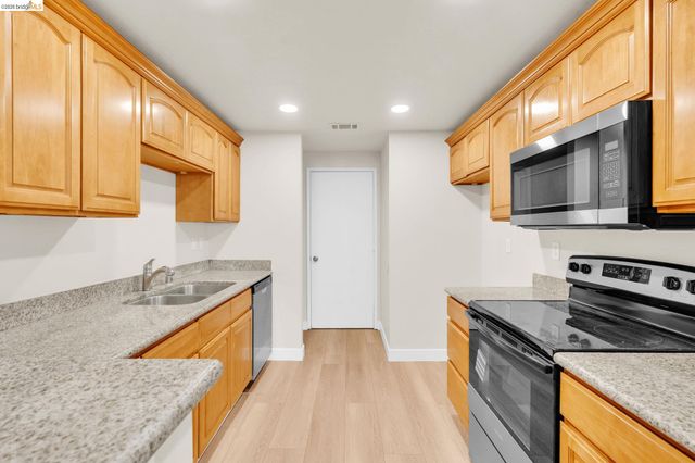 5841 Yawl St, Discovery Bay, CA 94505