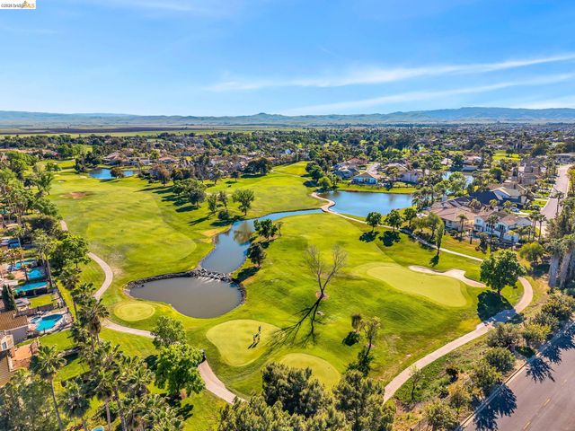 5841 Yawl St, Discovery Bay, CA 94505