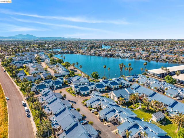 5841 Yawl St, Discovery Bay, CA 94505