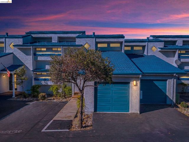 5841 Yawl St, Discovery Bay, CA 94505