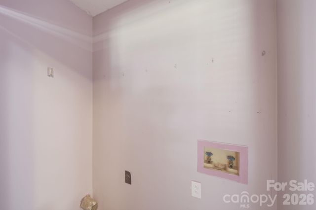 4301 Claybury Court, Charlotte, NC 28227
