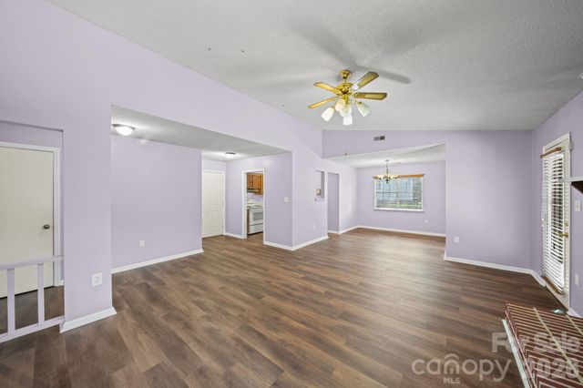 4301 Claybury Court, Charlotte, NC 28227