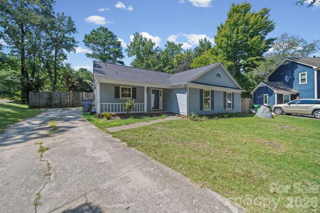 4301 Claybury Court, Charlotte, NC 28227