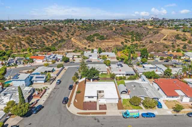 2618 Larkin Pl., San Diego, CA 92123