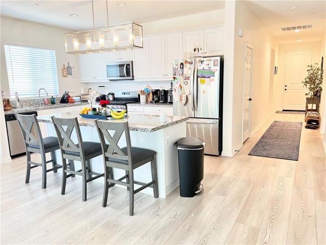 3400 E Foxglove, Ontario, CA 91761