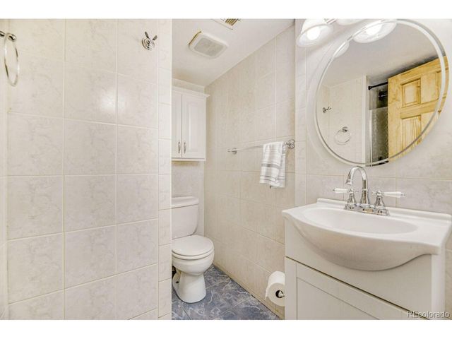 11233 E Harvard Dr, Aurora, CO 80014