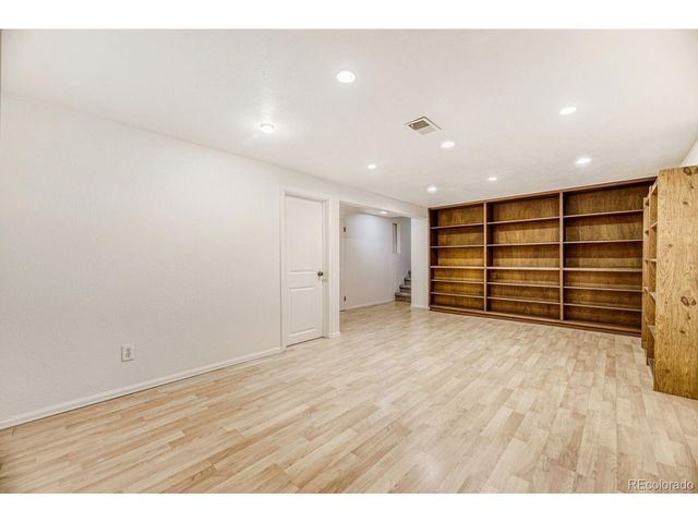 11233 E Harvard Dr, Aurora, CO 80014