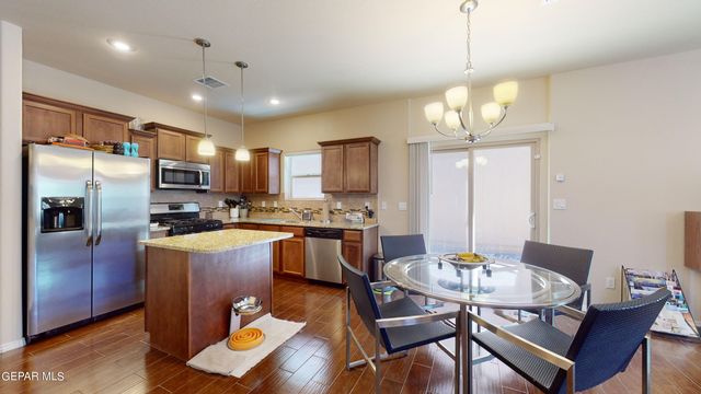 6689 Red Canyon Sage Lane, El Paso, TX 79912