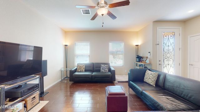 6689 Red Canyon Sage Lane, El Paso, TX 79912