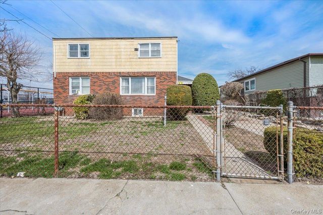 15 E Hudson Street, Long Beach, NY 11561