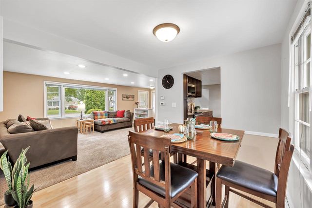 1010 ROBIN STREET, De Pere, WI 54115
