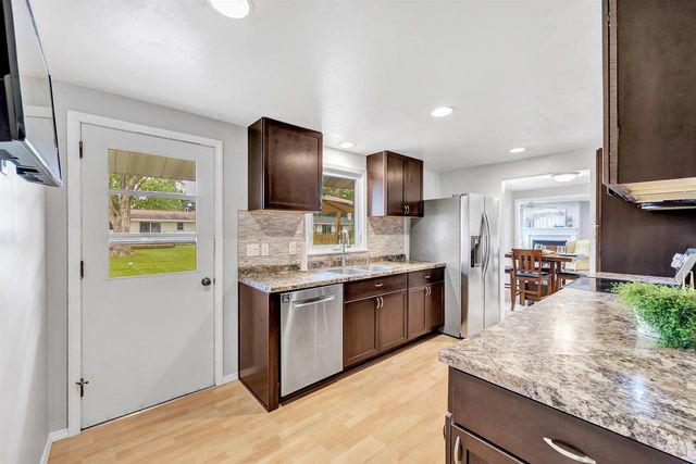 1010 ROBIN STREET, De Pere, WI 54115