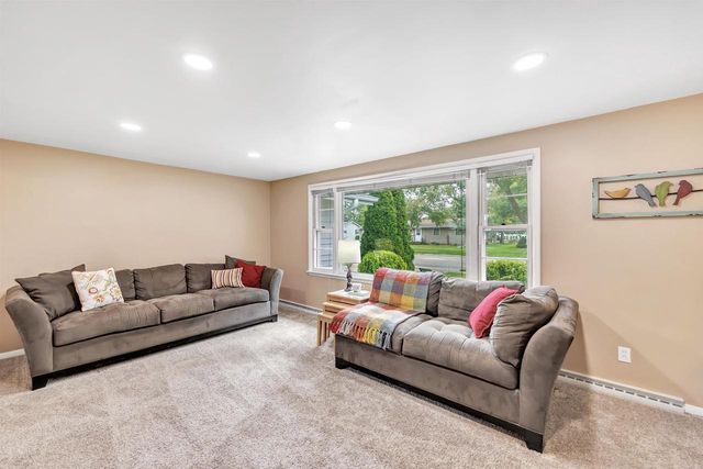 1010 ROBIN STREET, De Pere, WI 54115