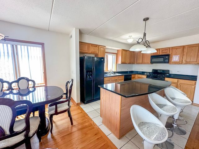 3258 N Harlem Avenue 209, Chicago, IL 60634