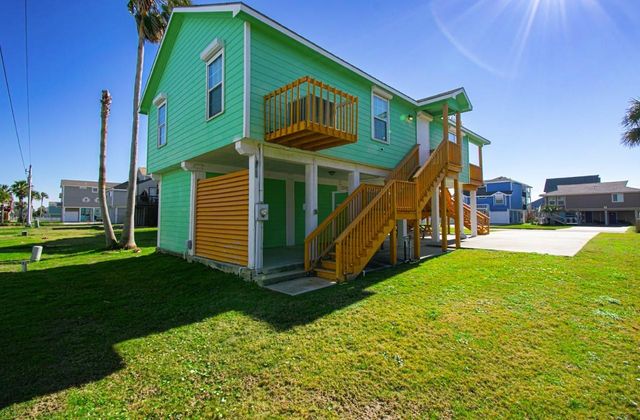 13714 Pirates Beach Boulevard, Galveston, TX 77554