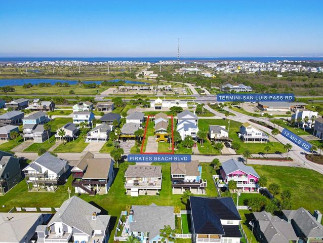 13714 Pirates Beach Boulevard, Galveston, TX 77554