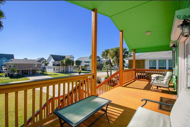 13714 Pirates Beach Boulevard, Galveston, TX 77554