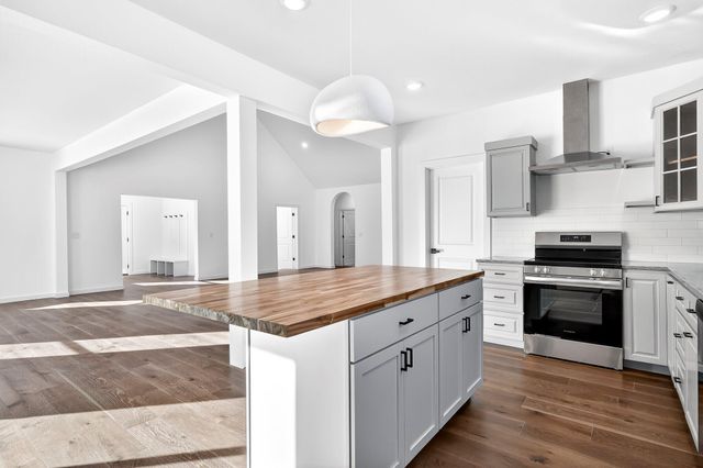 6074 6080 State Highway 125, Rogersville, MO 65742