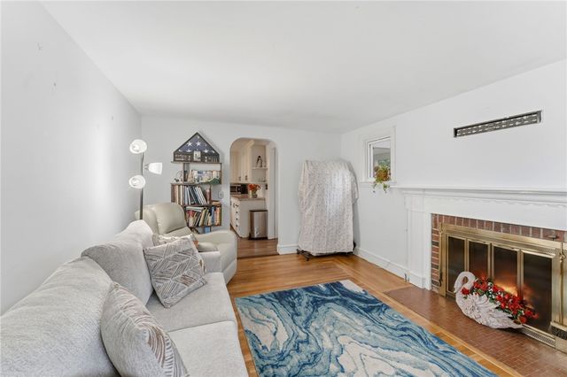 40 Shortway Drive, West Warwick, RI 02893