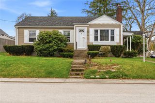 40 Shortway Drive, West Warwick, RI 02893