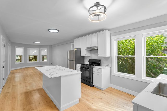 1406 N Kildare Avenue 1, Chicago, IL 60651