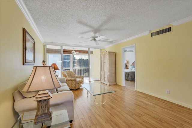 2014 S Federal Highway 308, Boynton Beach, FL 33435