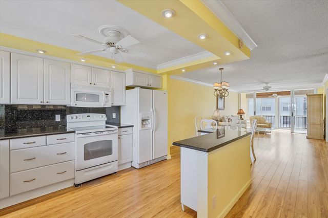 2014 S Federal Highway 308, Boynton Beach, FL 33435