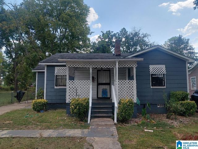 2025 LEE TERRACE SW, Birmingham, AL 35211