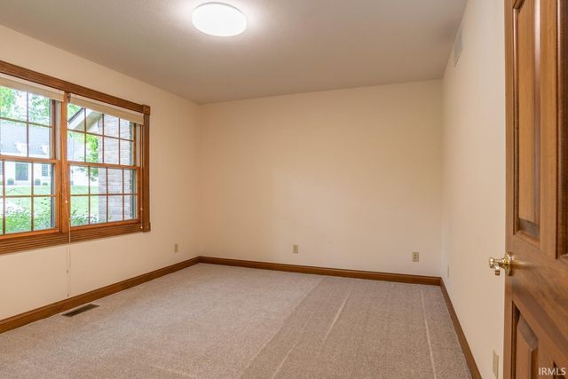 2901 S Dale Court, Bloomington, IN 47401