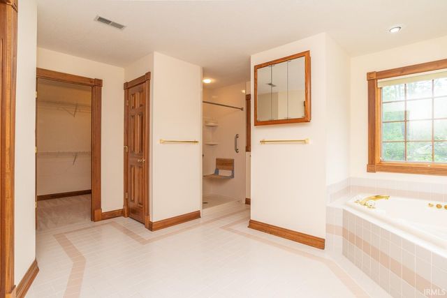 2901 S Dale Court, Bloomington, IN 47401
