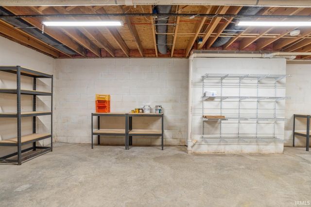 2901 S Dale Court, Bloomington, IN 47401