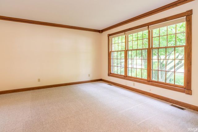 2901 S Dale Court, Bloomington, IN 47401