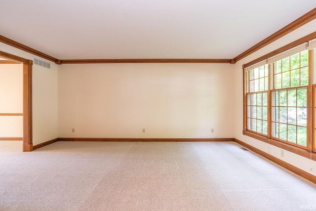 2901 S Dale Court, Bloomington, IN 47401