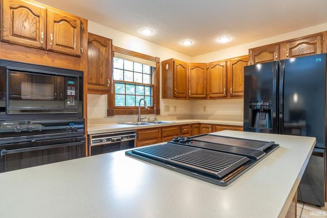 2901 S Dale Court, Bloomington, IN 47401
