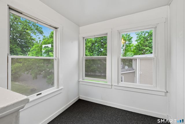 17 Lake Avenue, Danbury, CT 06810