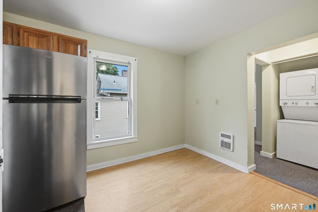 17 Lake Avenue, Danbury, CT 06810