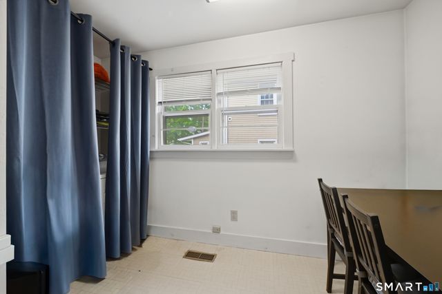17 Lake Avenue, Danbury, CT 06810