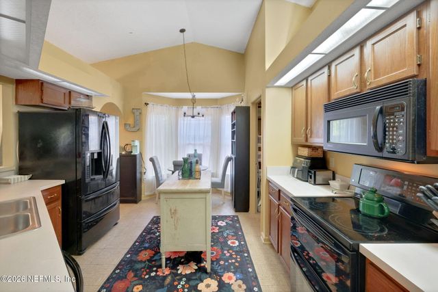 2460 EGRETS GLADE Drive, Jacksonville, FL 32224